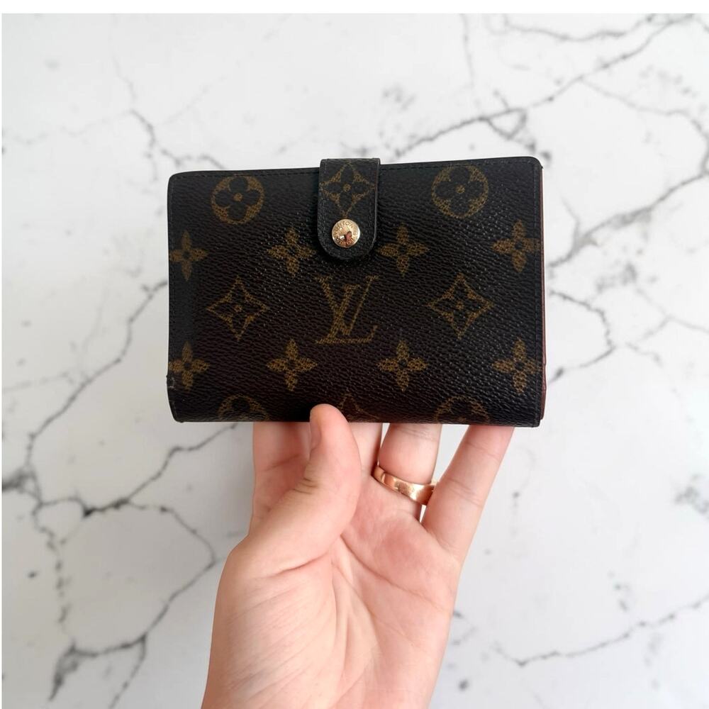 Louis Vuitton Monogram Kisslock